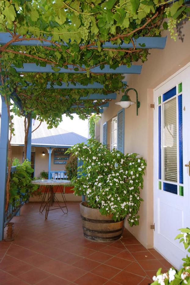 Guinea Fowl Lodge Κνύσνα Εξωτερικό φωτογραφία