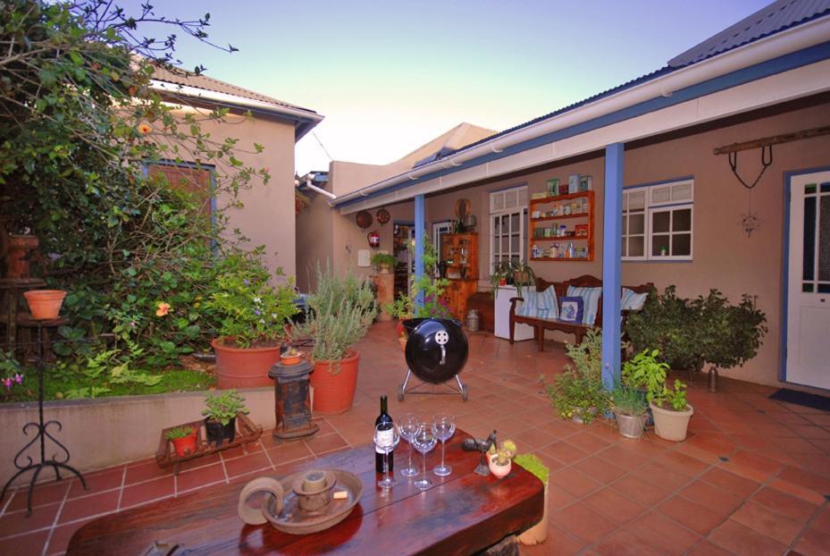 Guinea Fowl Lodge Κνύσνα Εξωτερικό φωτογραφία