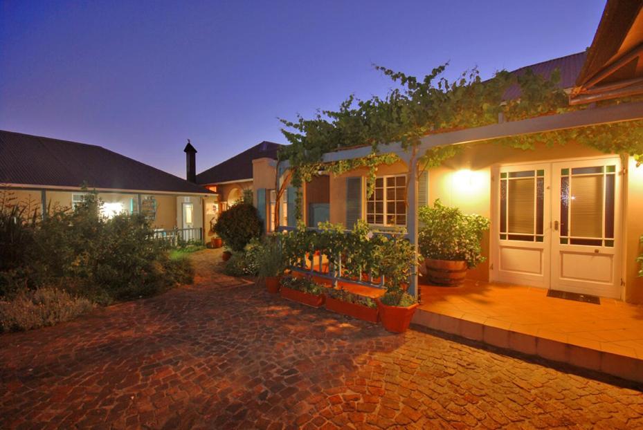 Guinea Fowl Lodge Κνύσνα Εξωτερικό φωτογραφία